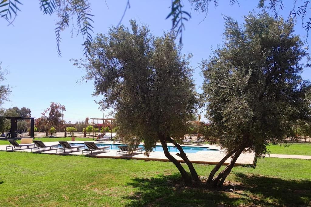 Villa Agora, Villa A La Campagne Proche Marrakech Sidi Abdallah Ghiat Экстерьер фото